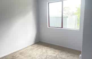 1/9 Waiari Road, Conifer Grove