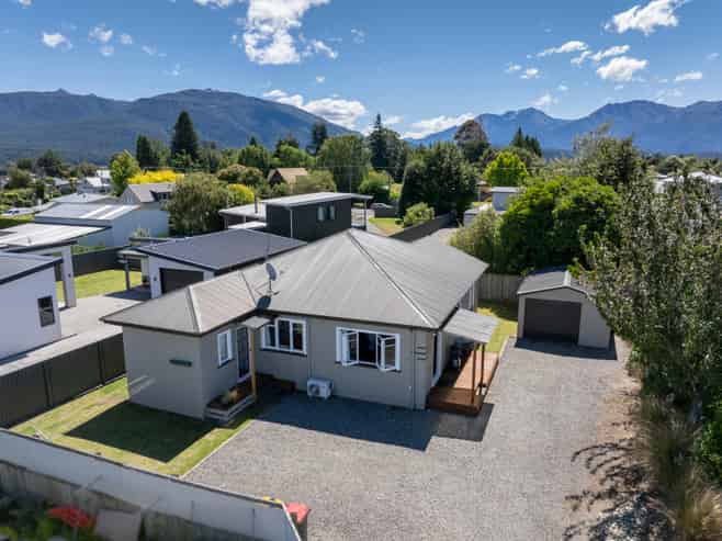 29B Mckerrow Street, Te Anau