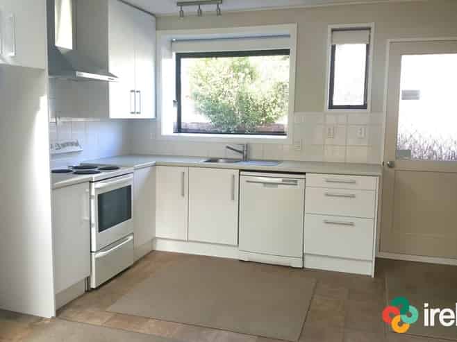 1/208 Grimseys Road , Redwood