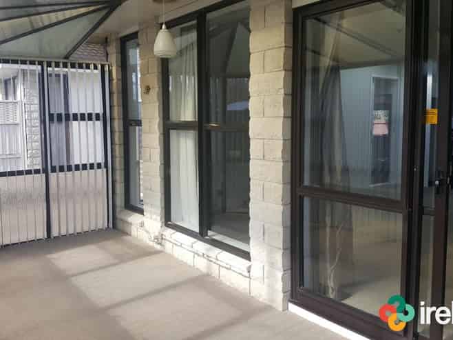 1/208 Grimseys Road , Redwood