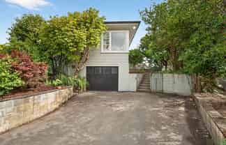 8 Miro Street, Lansdowne