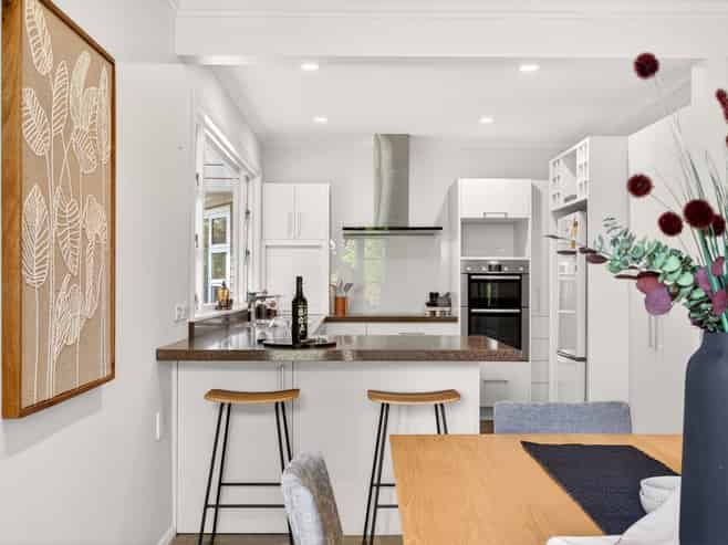 8 Miro Street, Lansdowne