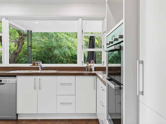 8 Miro Street, Lansdowne