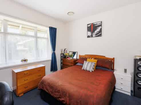 12 Ngaio Street, West End