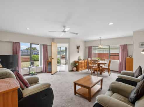 56 Arawhata Road, Paraparaumu