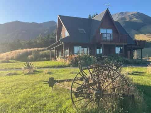 47 Terako Terrace, Lyford