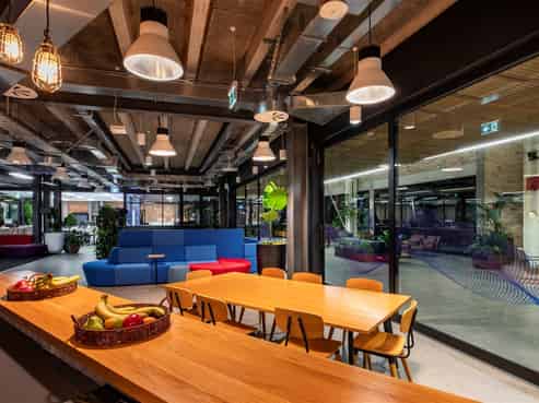 Mason Bros - Stunning Character in Wynyard