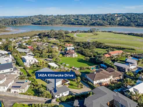 142A Kittiwake Drive, Albany