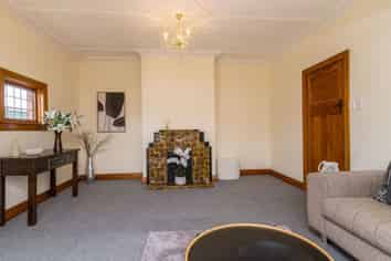 11 Bernard Street, KENMURE