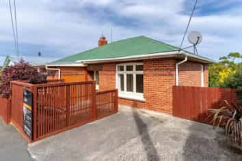 11 Bernard Street, KENMURE