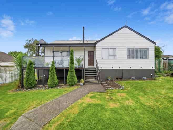 29 Moncrieff Avenue, Clendon Park