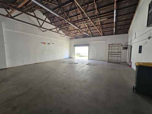 Versatile Workshop & Office Space