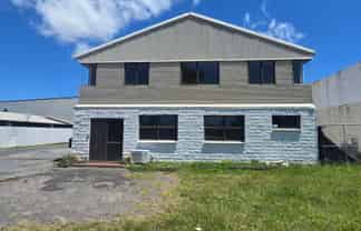 Versatile Workshop & Office Space