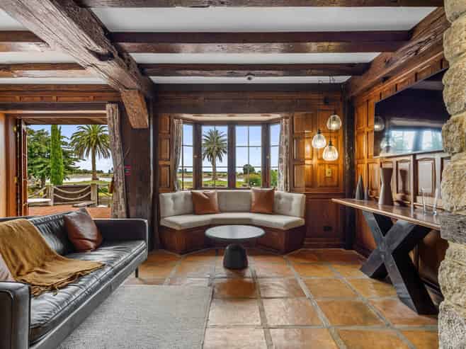 Rare Opportunity – Hotel Grand Arden, Monaco