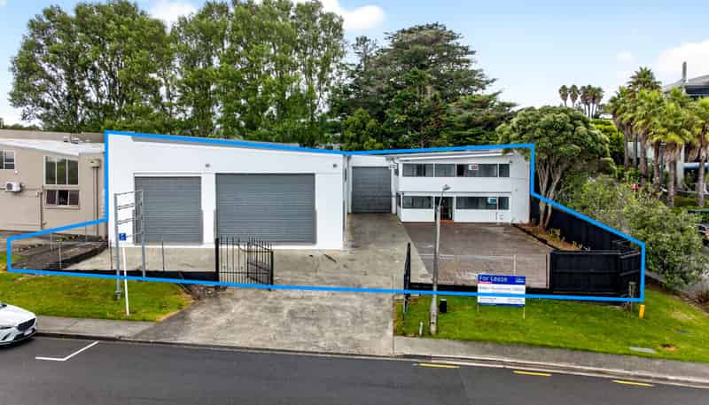 50 Parkway Drive, Albany