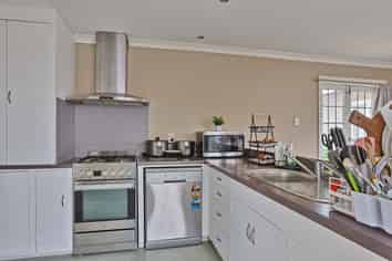 705 St Aubyn Street West, Saint Leonards