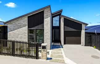 76 Huanui Drive, Orewa