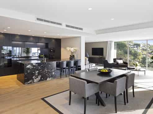 15 Omeo Crescent, Redcliffs