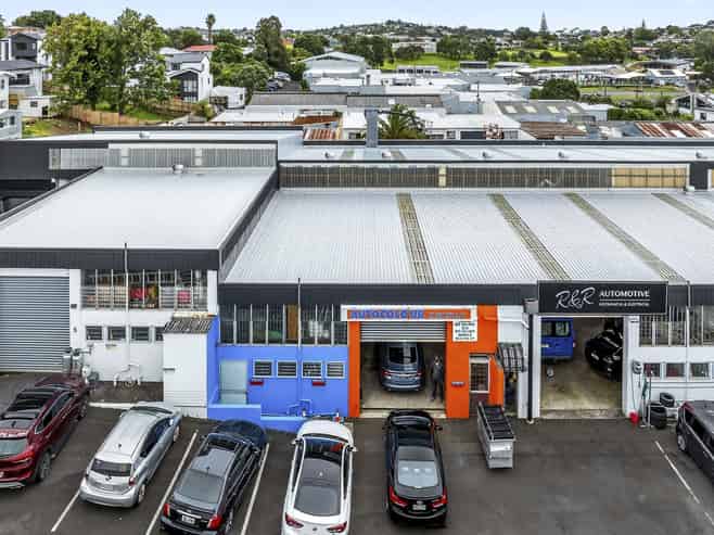 Five-year lease investment