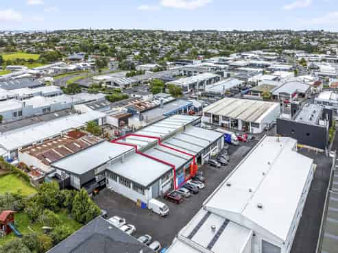 Present all offers: Five-year lease investment