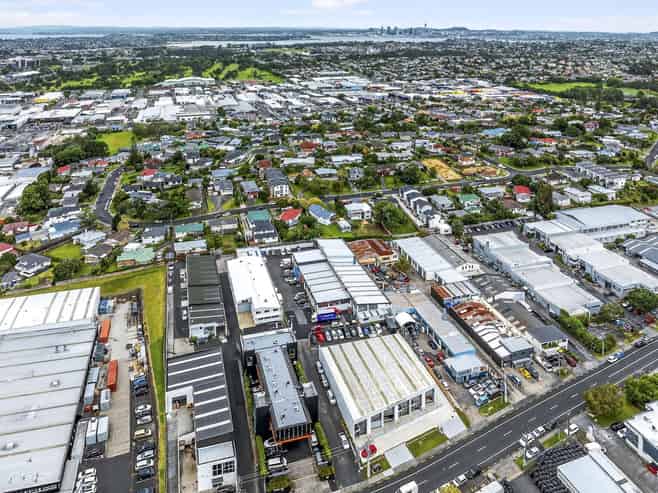 Five-year lease investment