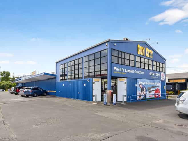 Wairau Valley sharp shooter