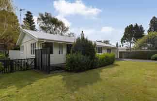 1 Marere Avenue, Paraparaumu