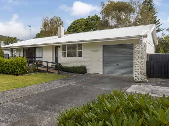 1 Marere Avenue, Paraparaumu