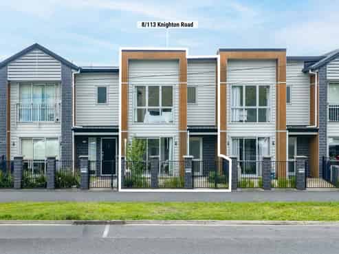 8/113 Knighton Road, Hillcrest