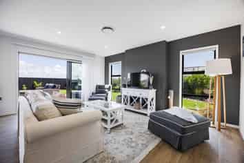 9 Johnson Place, Stillwater