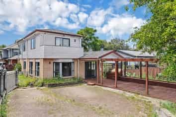 21A Fort Richard Road, Otahuhu