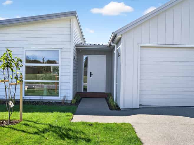 9 Ross Taylor Lane, Masterton