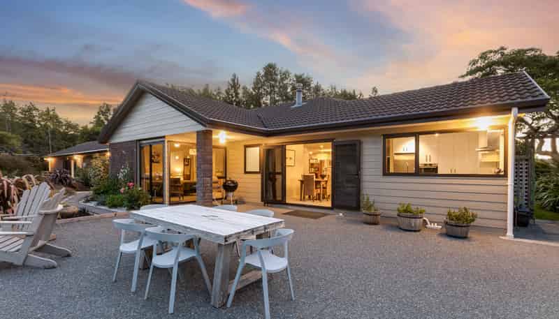 174 Katherine Mansfield Drive, Whitemans Valley