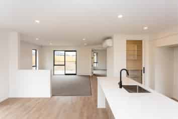 39 Ridgeland Way , West Melton