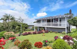 714 East Coast Road, Pinehill