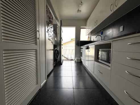 12/31 Blease Street, New Lynn