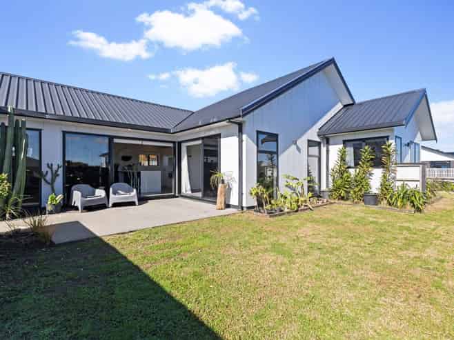 13 Wheriko Ave, Glenbrook