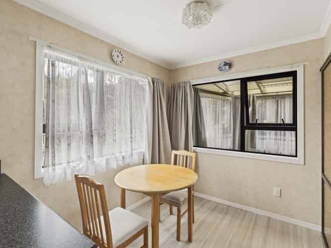 33 Karewa Street, Castlecliff