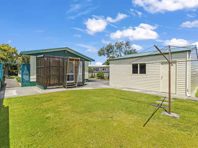 33 Karewa Street, Castlecliff