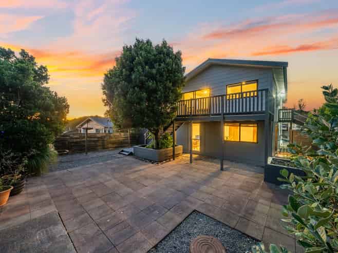 222 Major Drive, Kelson