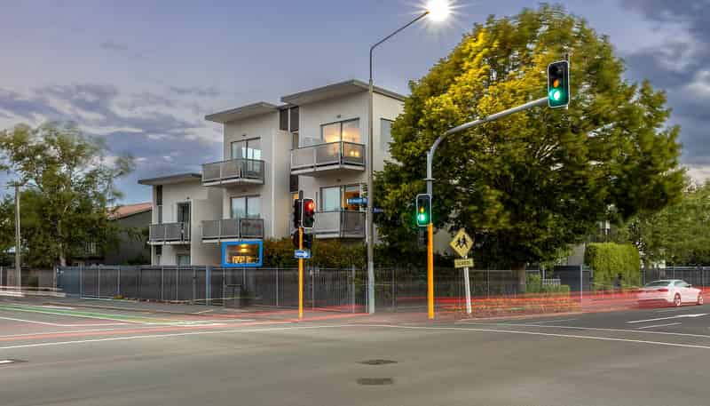 2/318 Barbadoes Street, Christchurch Central