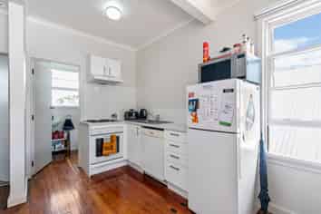 5/1 Seccombes Road, Newmarket