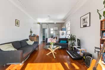 5/1 Seccombes Road, Newmarket