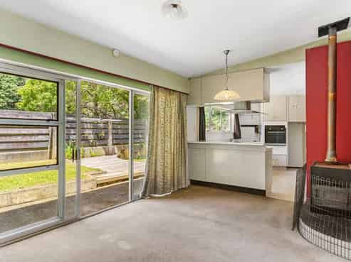 19 Wyndham Road, Pinehaven