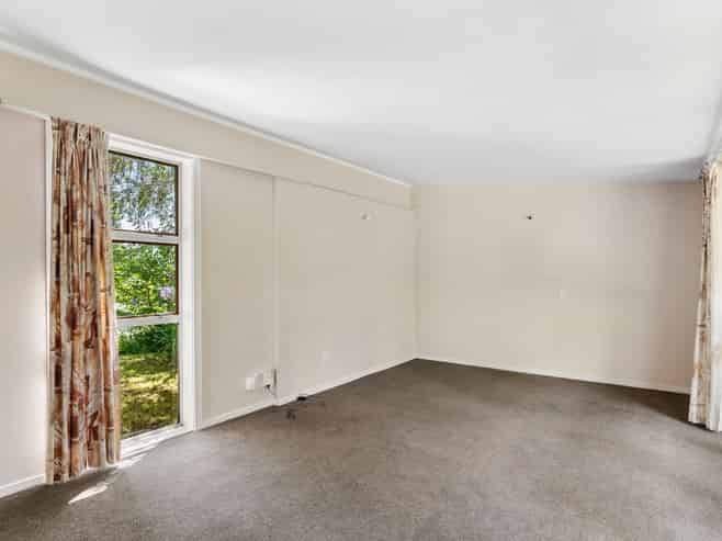 19 Wyndham Road, Pinehaven