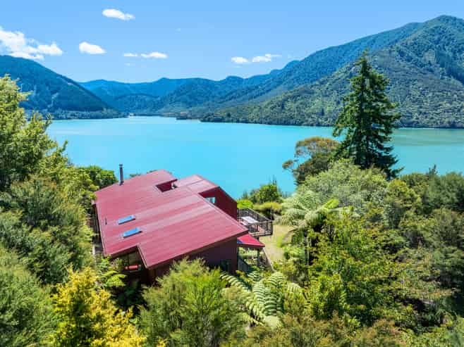 542 Moetapu Bay Road, Pelorus Sounds