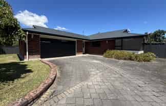 11 Hanmer Place, Highbury