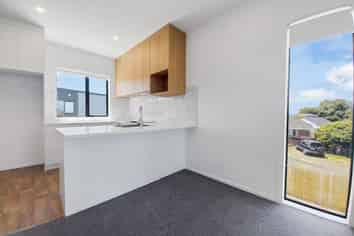 Auckland - Address withheld