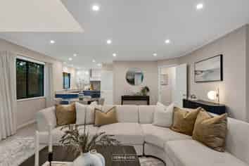 2/13 Alfred Street, Northcote Point