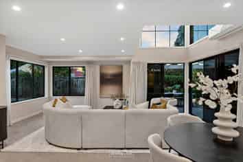 2/13 Alfred Street, Northcote Point